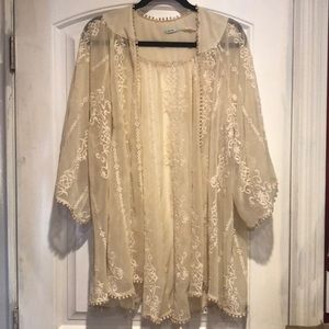 Urban Outfitters - Kimchi Blue - Kimono - Size L